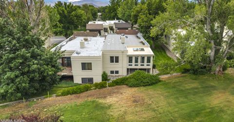 4865 W Lakeridge Terrace, Reno, NV 89509 Photo