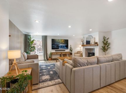 2880 Sagittarius Drive, Reno, NV 89509 Photo