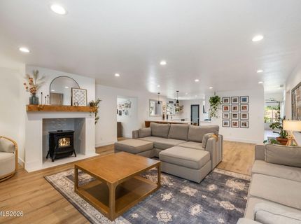 2880 Sagittarius Drive, Reno, NV 89509 Photo