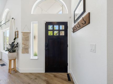 2880 Sagittarius Drive, Reno, NV 89509 Photo