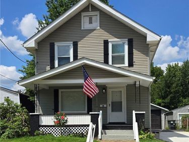 2311 Maple Avenue NE, Canton, OH 44714