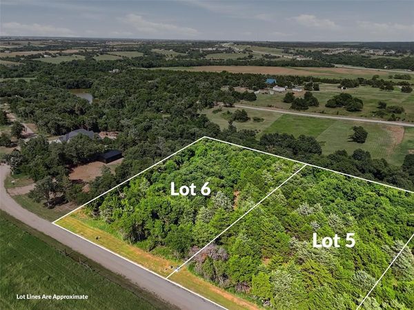 1000 Creekside Trail, Unit 006, Guthrie, OK 73044