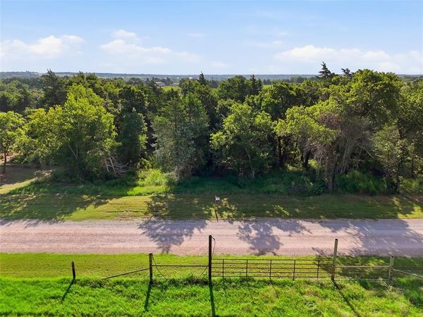 1000 Creekside Trail, Unit 006, Guthrie, OK 73044