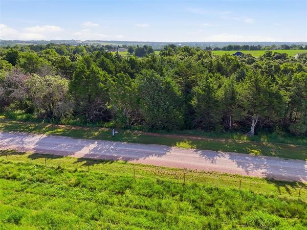 980 Creekside Trail, Unit 005, Guthrie, OK 73044