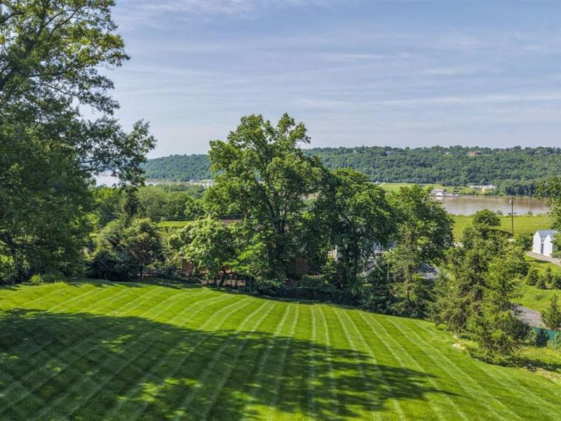 15 Hill & Hollow Lane, Cincinnati, OH 45208 Photo 23
