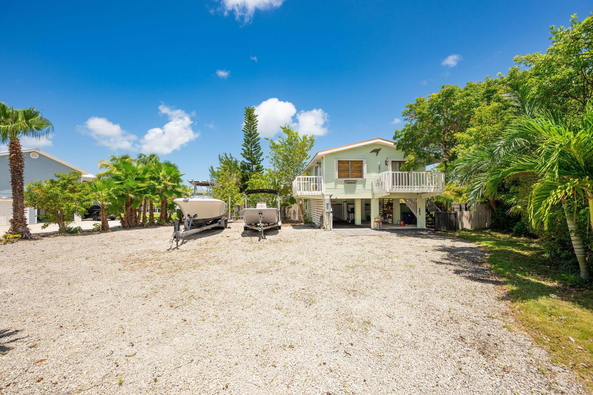 17183 W Green Turtle Lane, Sugarloaf, FL 33042 Photo