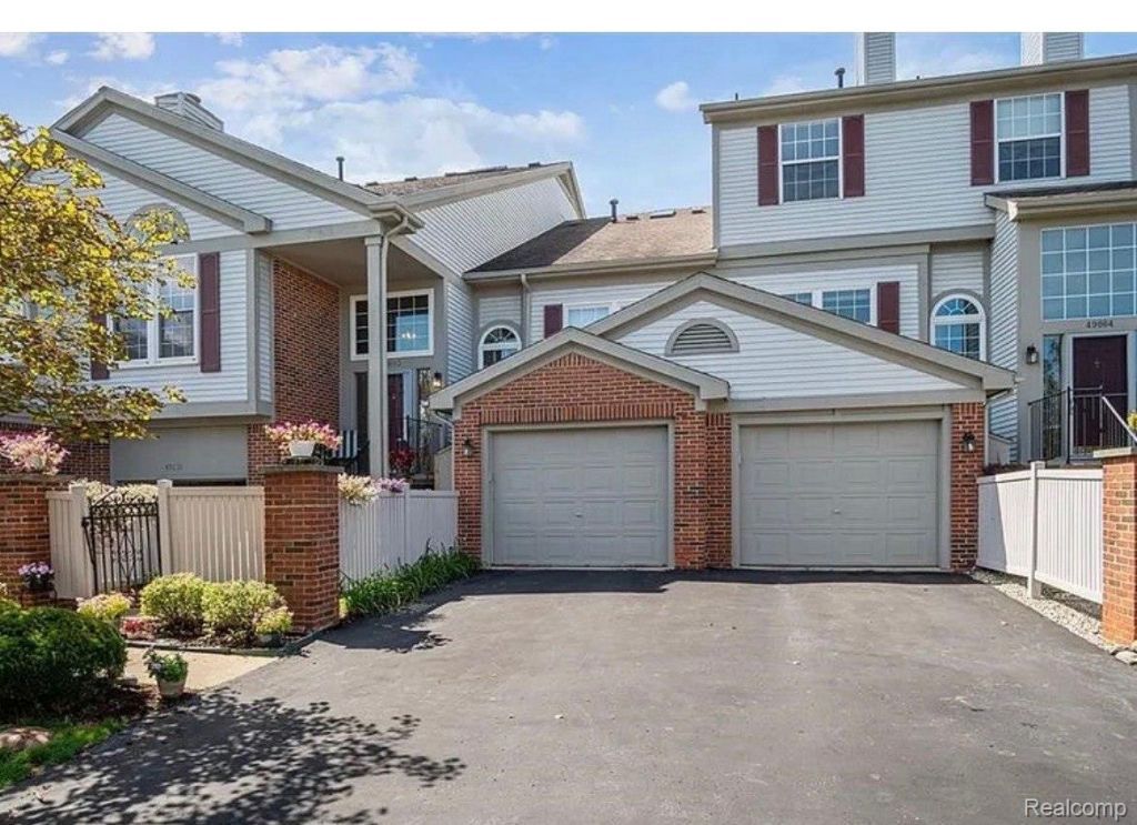 49862 Pointe Crossing, Plymouth Township, Mi 48170 Main Photo
