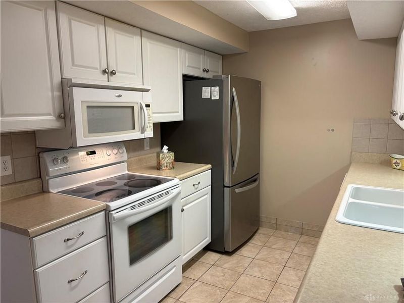 6340 Jason Lane, Centerville, OH 45459 Photo 4