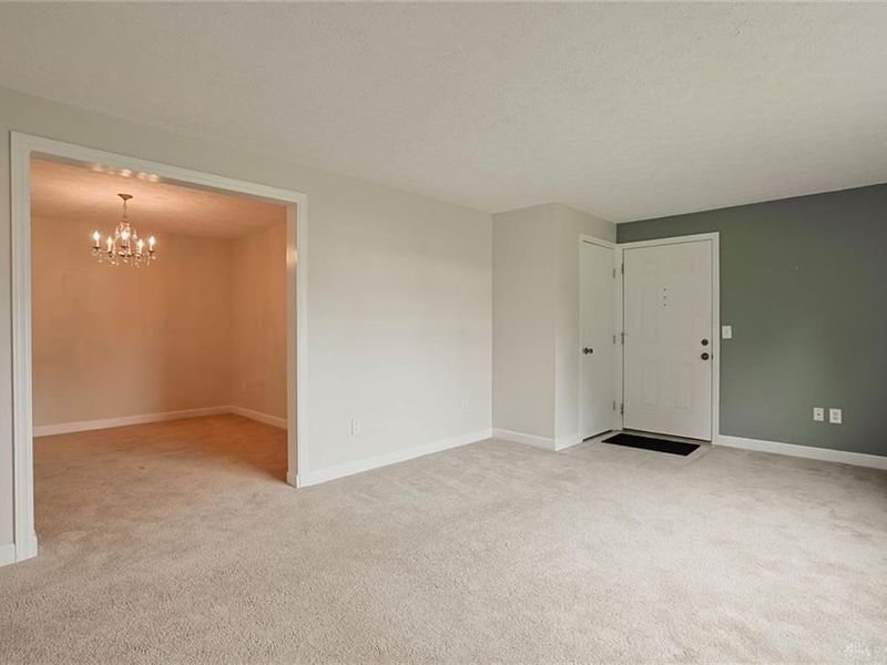 6340 Jason Lane, Centerville, OH 45459 Photo 7