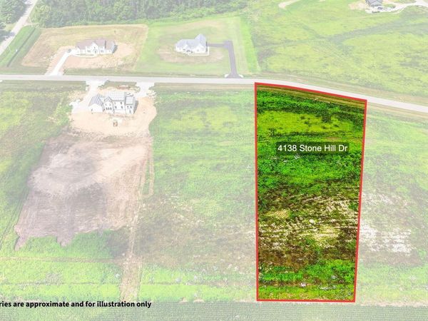 4138 Stone Hill Drive E, Unit Lot 27, Carroll, OH 43112