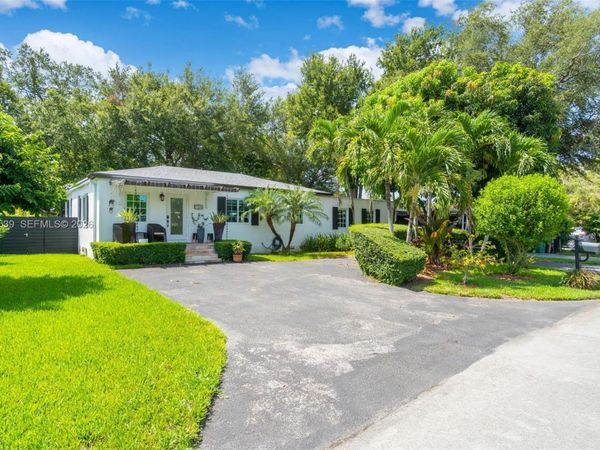 7340 SW 18th St Rd , Miami, FL 33155