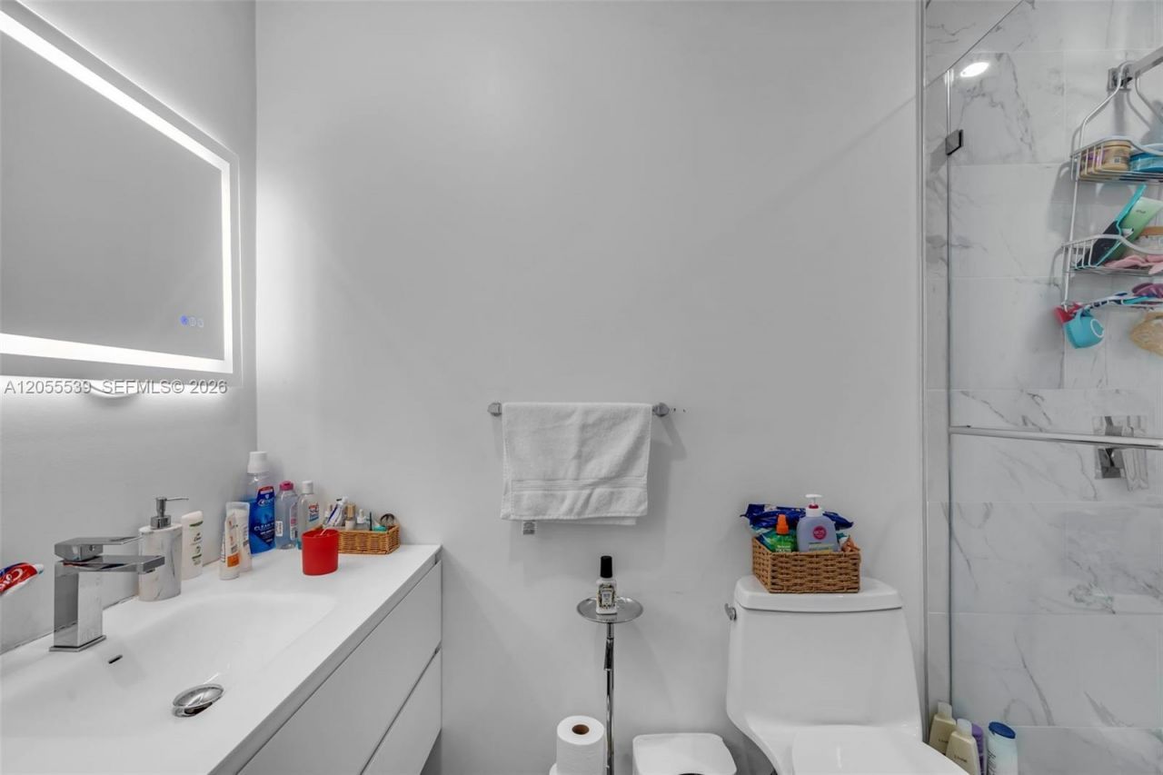 7340 SW 18th St Rd, Miami, FL 33155 Photo