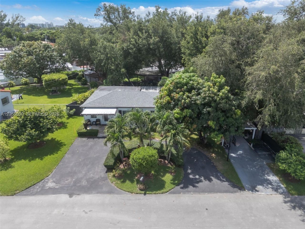 7340 SW 18th St Rd, Miami, FL 33155 Photo