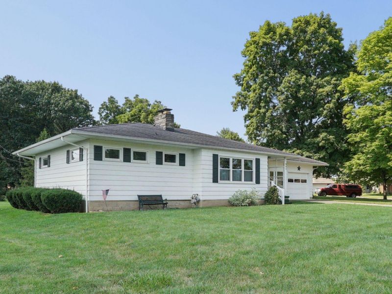 993 Lynwood Avenue , Circleville, OH 43113 Photo 4