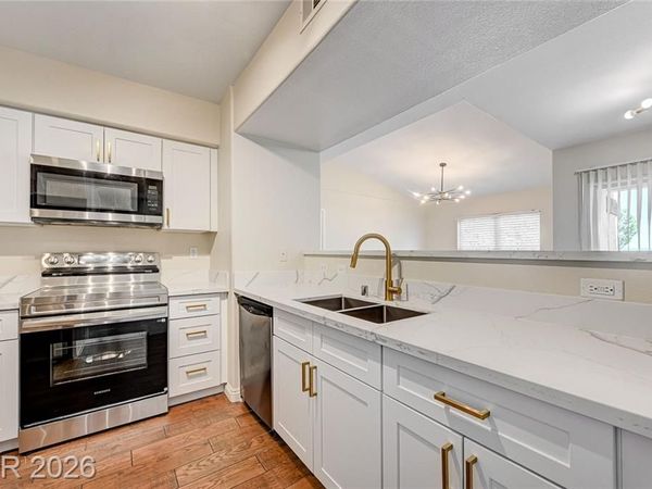 7255 W Sunset Road, Unit 2005, Las Vegas, NV 89113