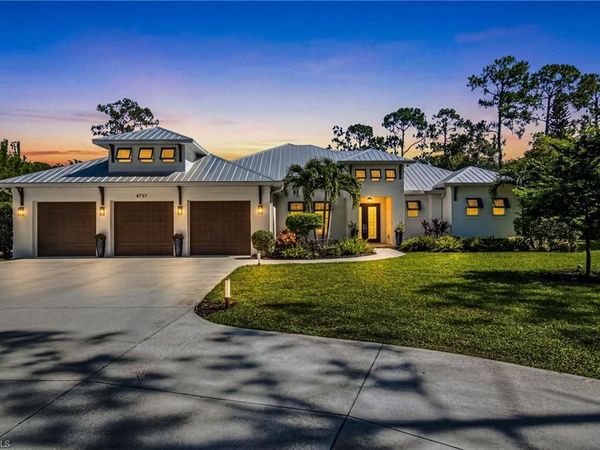 5737 Hidden Oaks LN , NAPLES, FL 34119