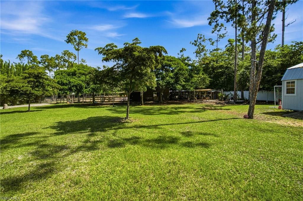 5737 Hidden Oaks Ln , Naples, FL 34119 Photo