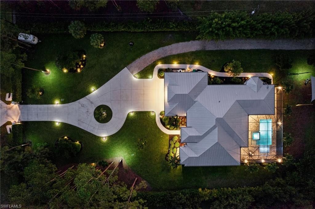 5737 Hidden Oaks Ln , Naples, FL 34119 Photo