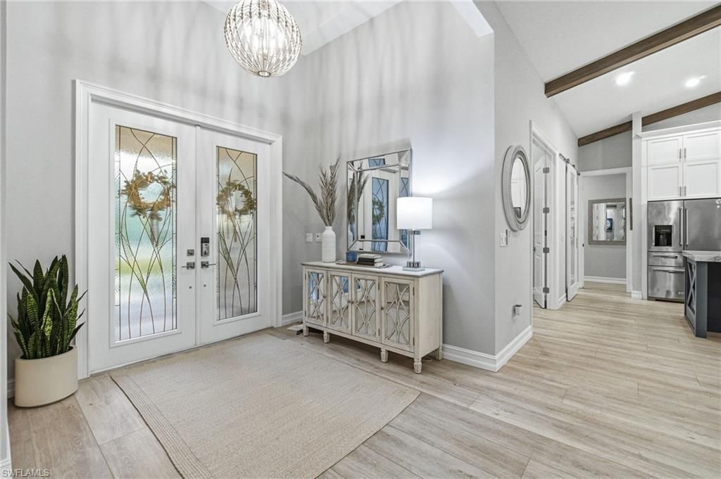 5737 Hidden Oaks Ln , Naples, FL 34119 Photo