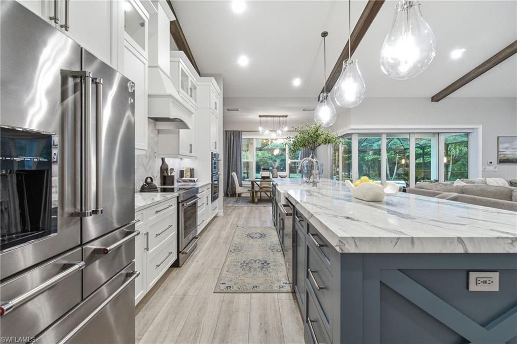 5737 Hidden Oaks Ln , Naples, FL 34119 Photo