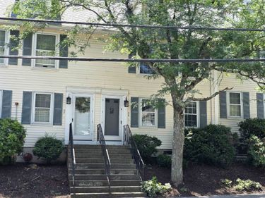 35 Beech Hill Avenue, Manchester, NH 03103