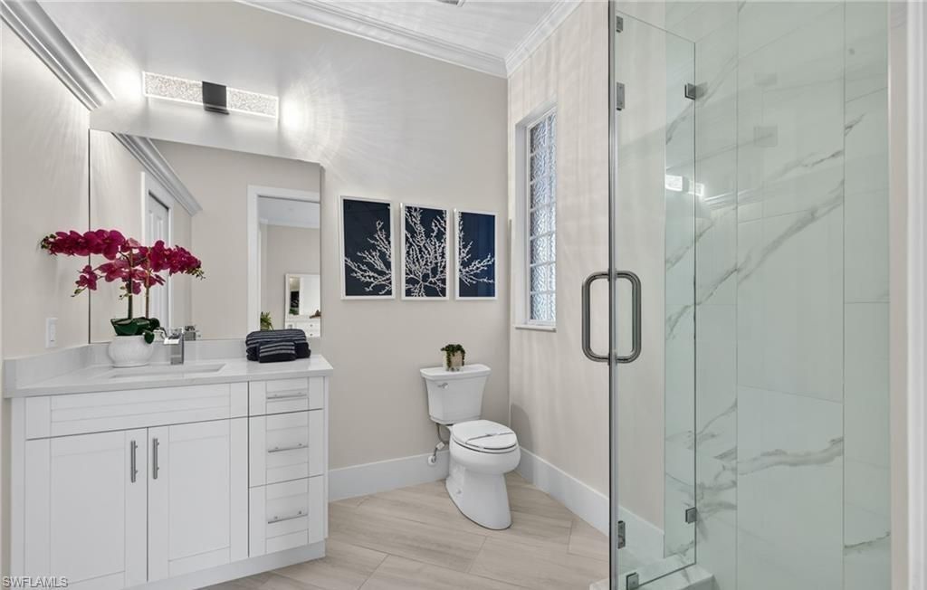 6461 Livingston Woods Ln, Naples, FL 34109 Photo