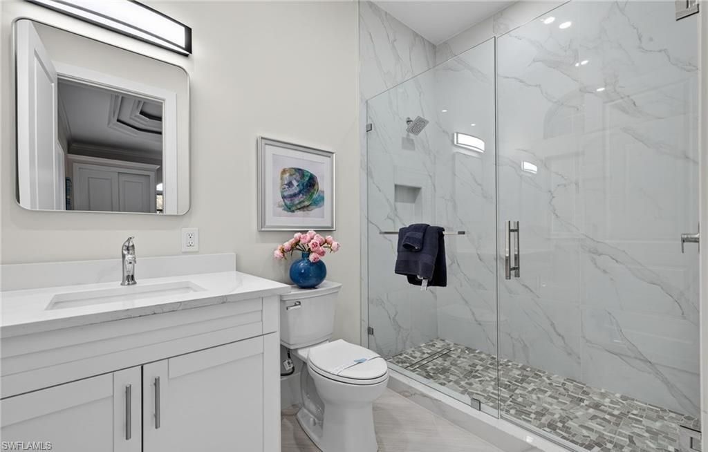 6461 Livingston Woods Ln, Naples, FL 34109 Photo