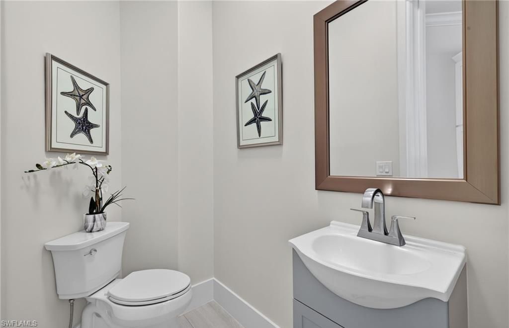 6461 Livingston Woods Ln, Naples, FL 34109 Photo