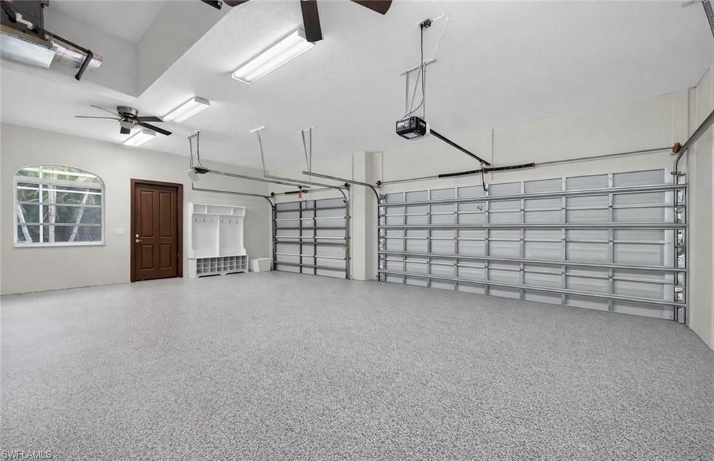 6461 Livingston Woods Ln, Naples, FL 34109 Photo