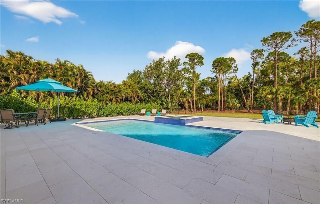 6461 Livingston Woods Ln, Naples, FL 34109 Photo