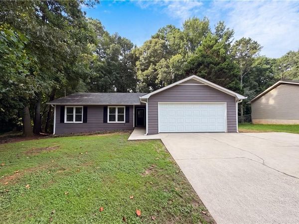 1627 Hearthstone Way, Jonesboro, GA 30236