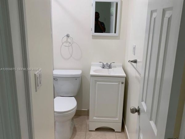 1471 NE 170th St , Unit 123A, North Miami Beach, FL 33162