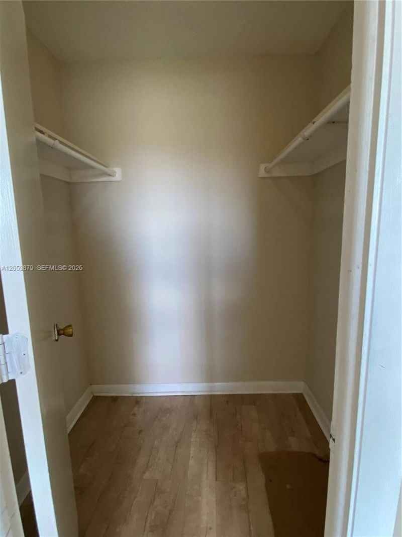 9350 Fontainebleau Blvd, Unit 602, Miami, FL 33172 Photo