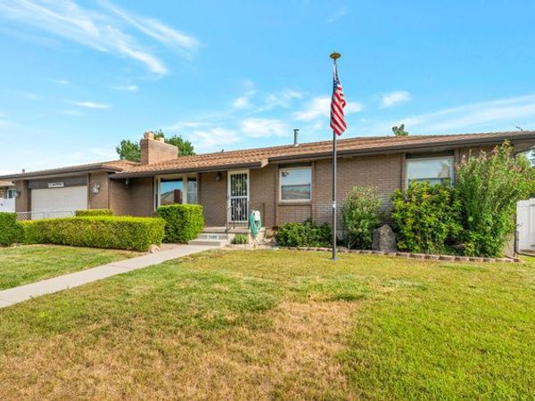 2498 W SWASEY DR , South Jordan, UT 84095
