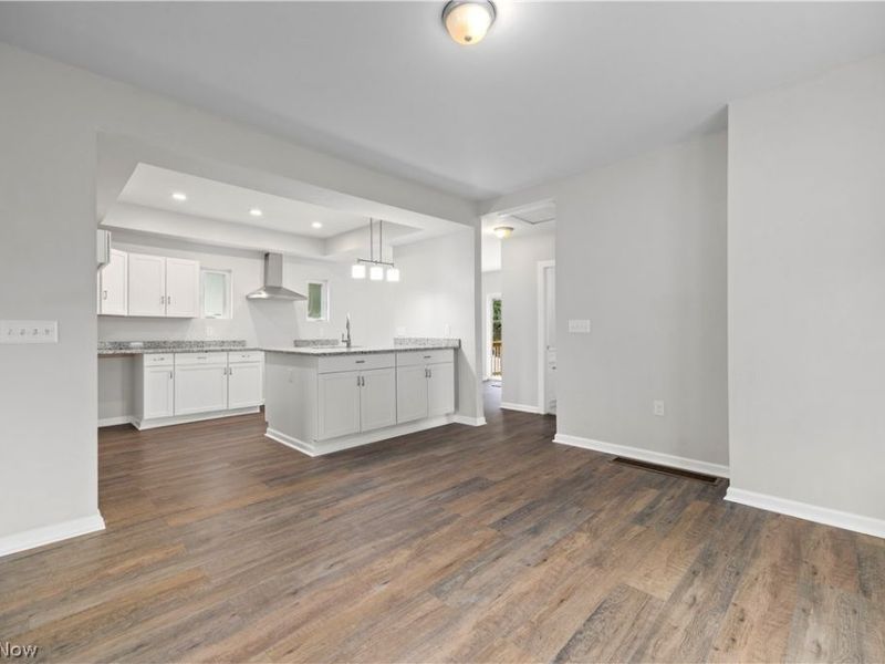 2631 Oakdale Avenue, Lorain, OH 44055 Photo 6
