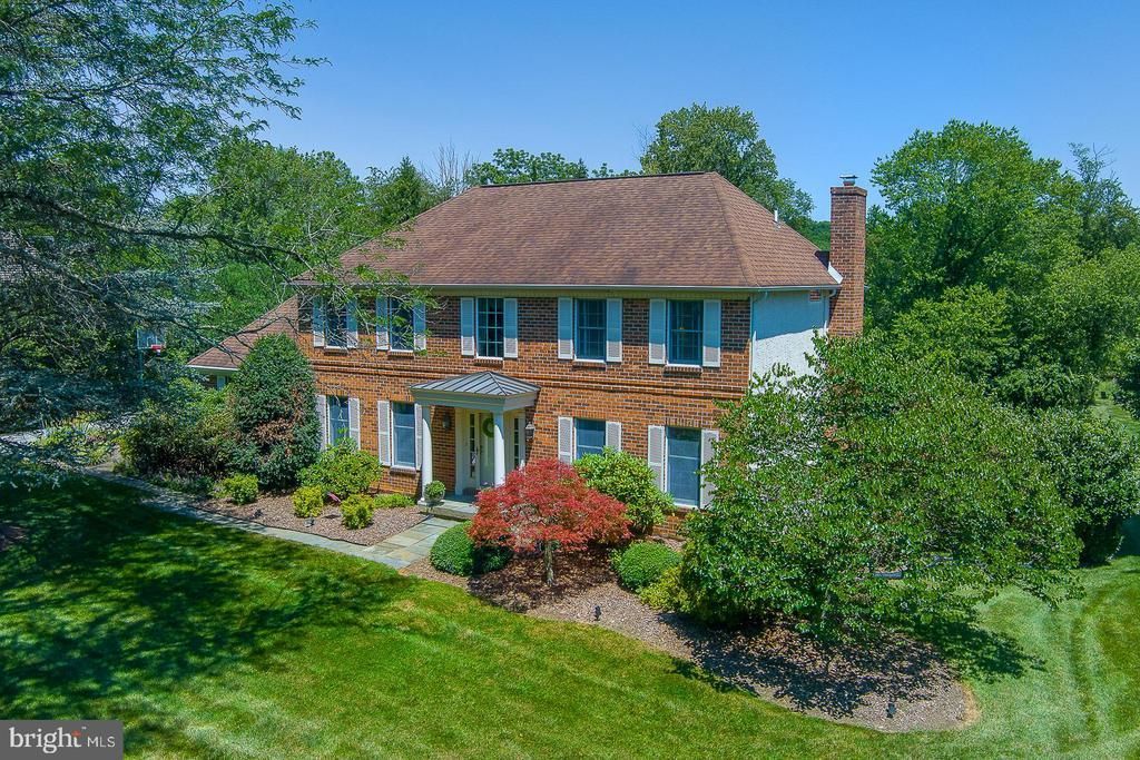 614 THORNCROFT DRIVE , WEST CHESTER, PA 19380