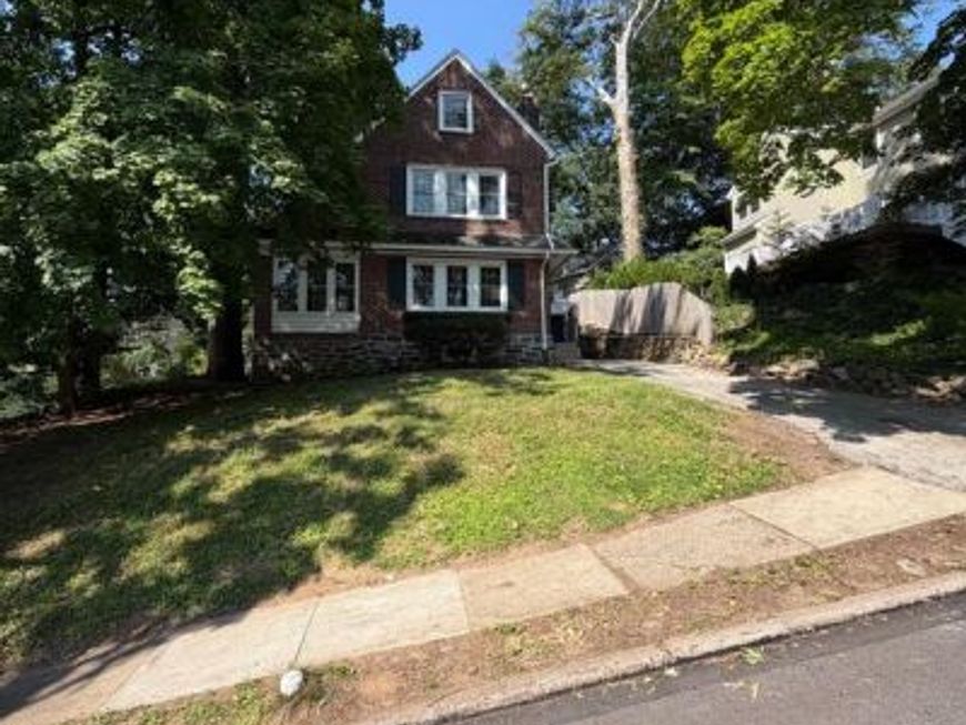 26 Rolling Road, Wynnewood, PA 19096 Main Photo