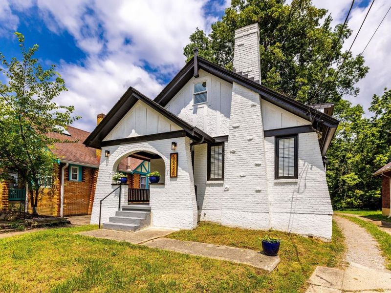 5520 Davies Place, Cincinnati, OH 45227 Photo 4