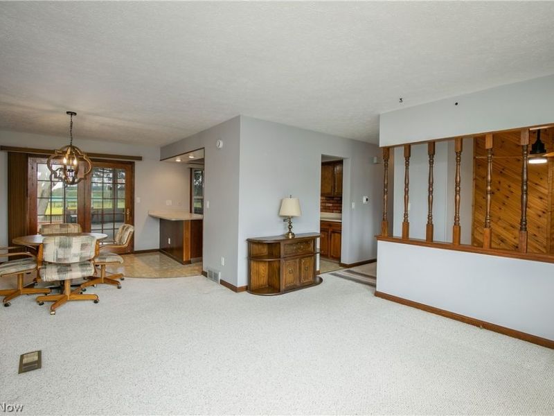 4319 Ridge Road , Cortland, OH 44410 Photo 9