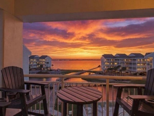 1150 Ft Pickens Rd, Unit H-6, Pensacola Beach, FL 32561