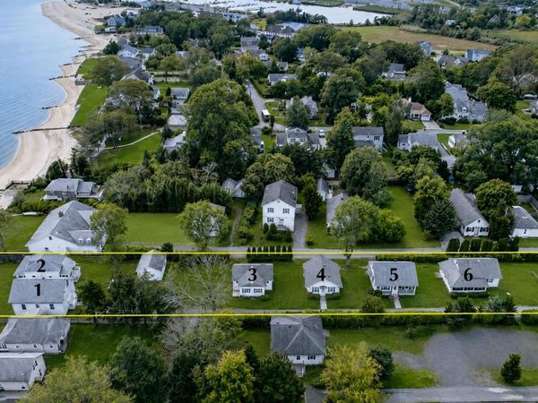 18 Smith Lane , Jamesport, NY 11947