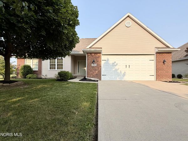 4044 Edge View Drive , Oregon, OH 43616