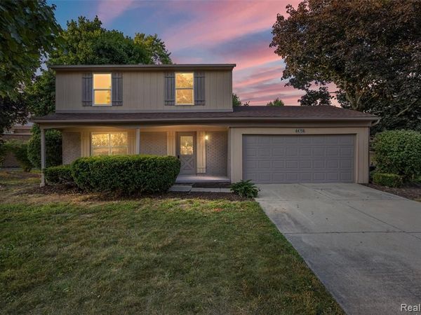 44756 Twyckingham Lane , CANTON, MI 48187