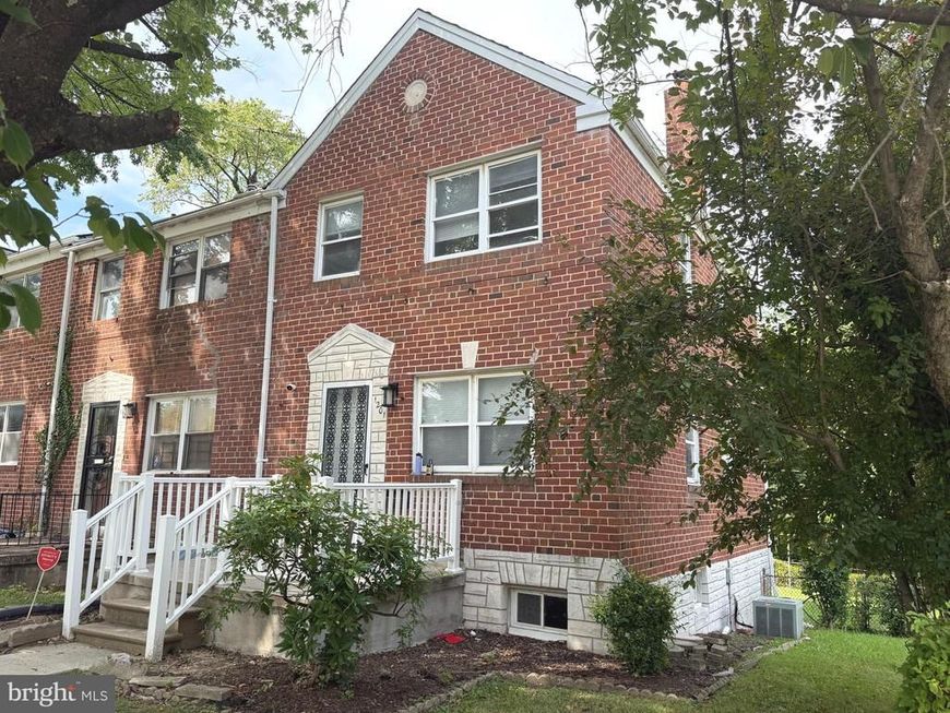1201 Cooks Lane, Baltimore, MD 21229 Main Photo