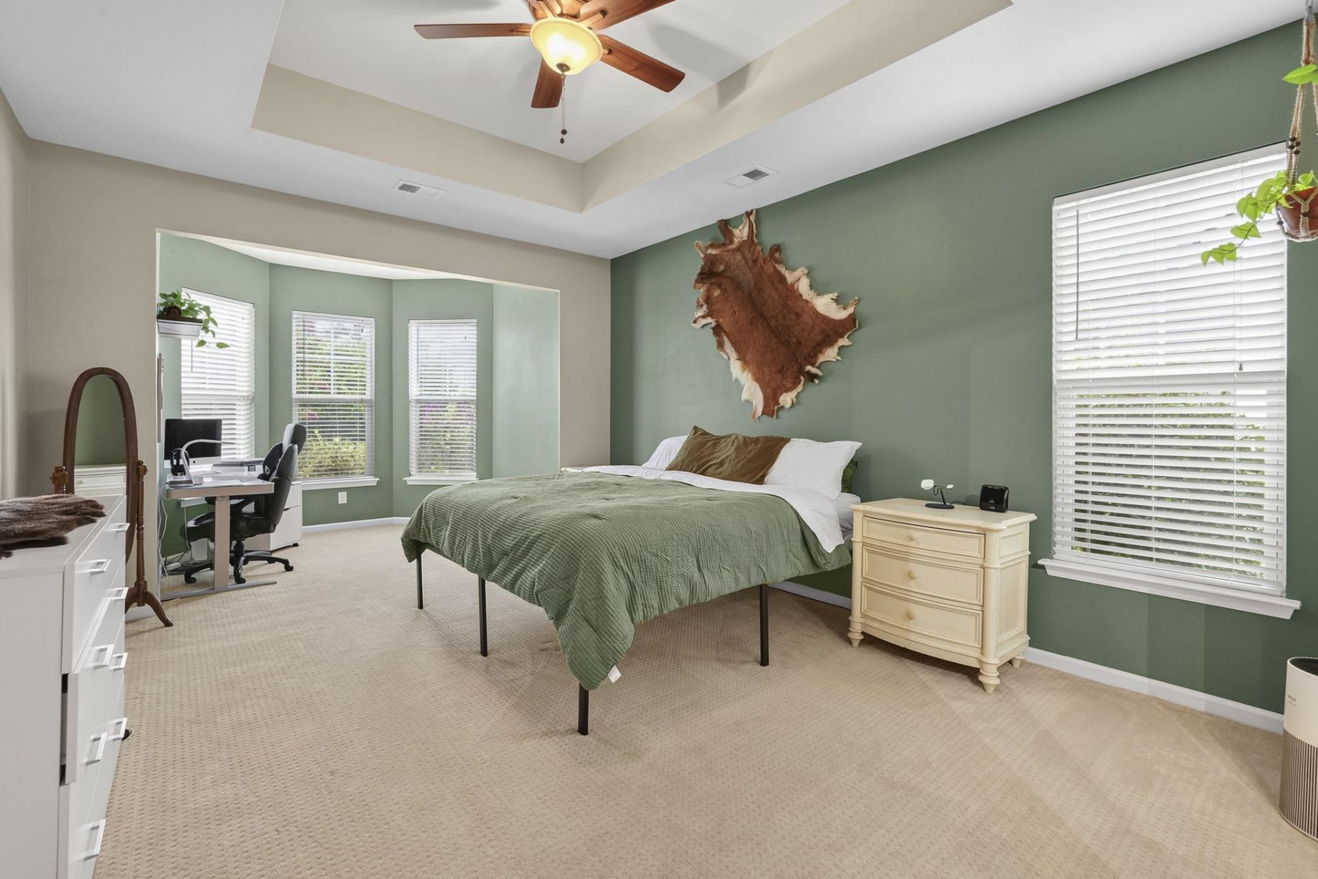 348 Esher Ct.  Photo 24