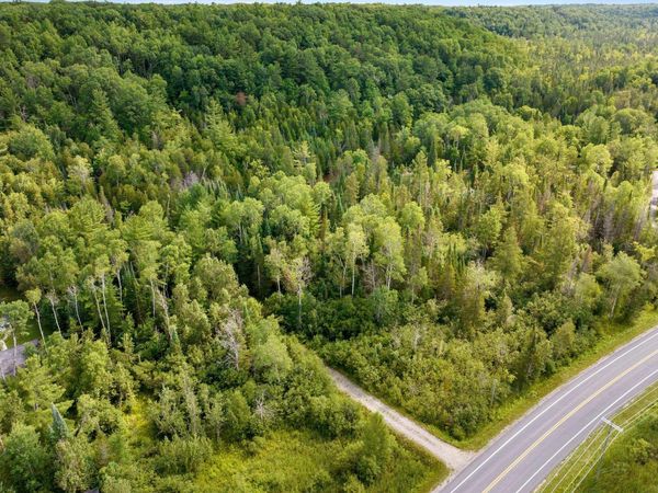 River Road E, Traverse City, MI 49696