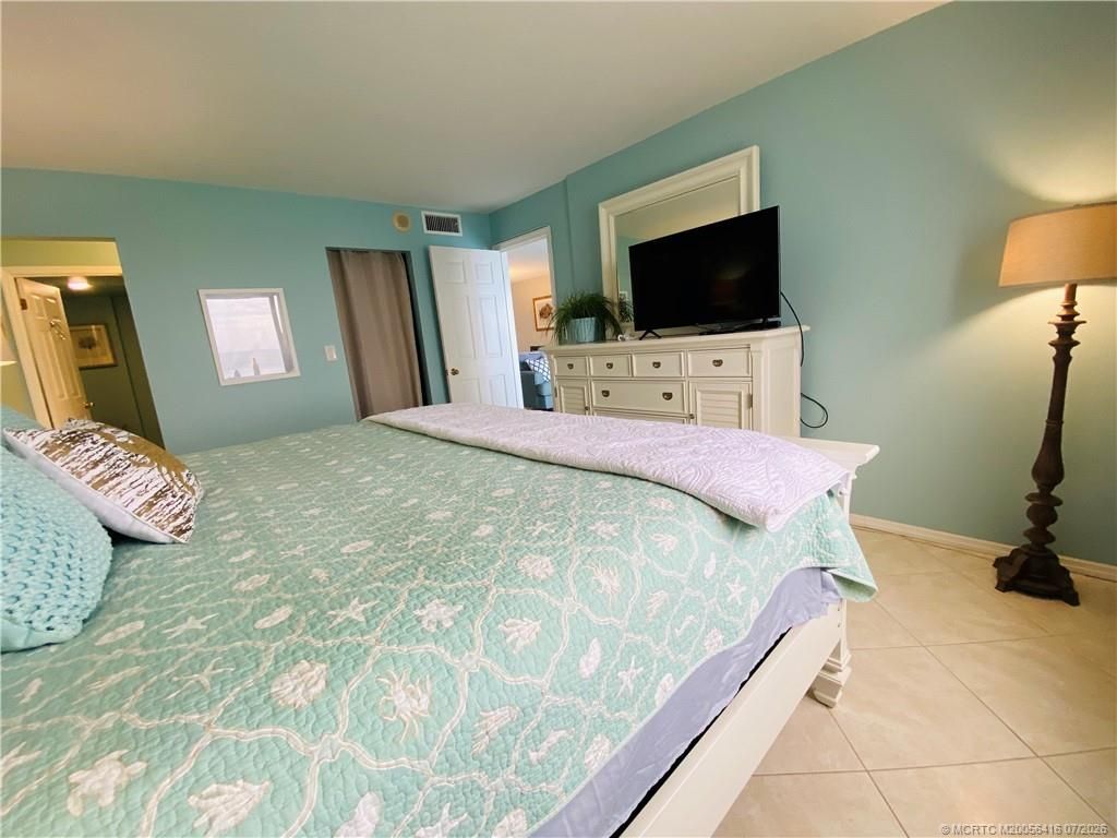 9400 S Ocean Drive, Unit 1003 B, Jensen Beach, FL 34957 Photo