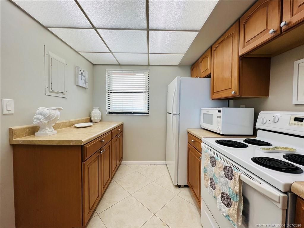 9400 S Ocean Drive, Unit 1003 B, Jensen Beach, FL 34957 Photo