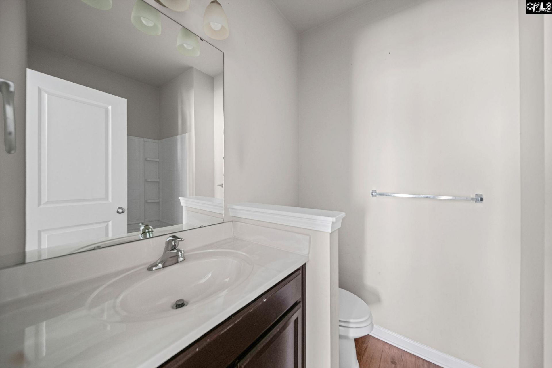 129 Esso Lane Photo 36