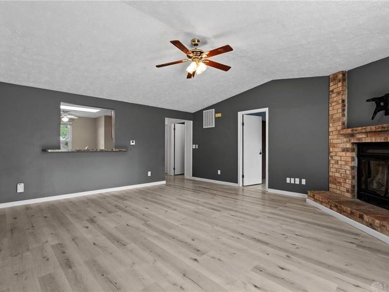 6110 Moss Hill Court, Huber Heights, OH 45424 Photo 17